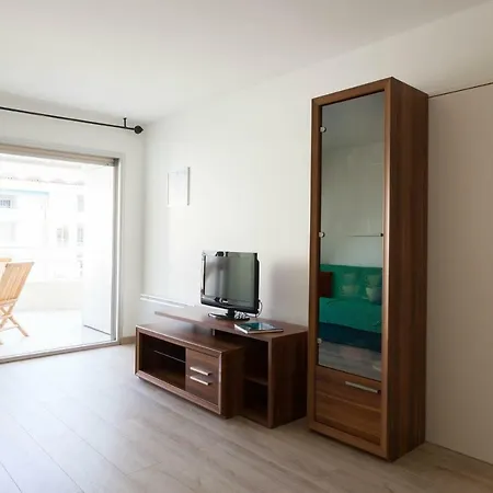 Appartement 2kh Komnatnaia Kvartira V Zhuan Le Pen, Pliazhi *